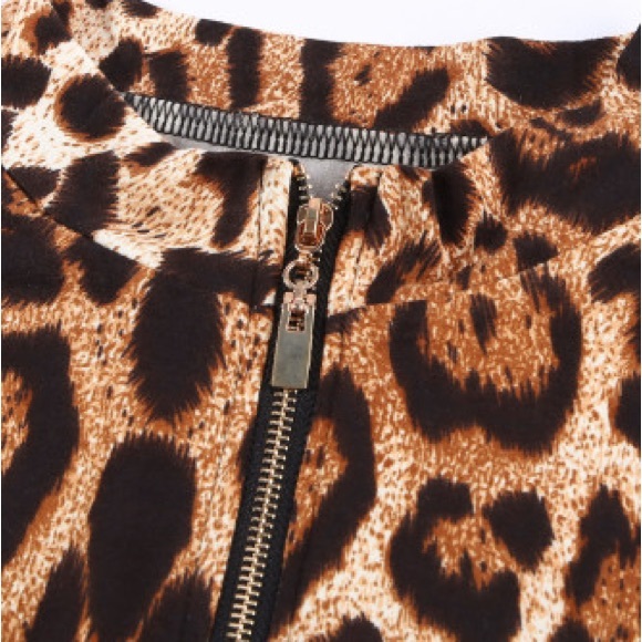 Cheetah Print Bodysuit - Picture 7 of 9